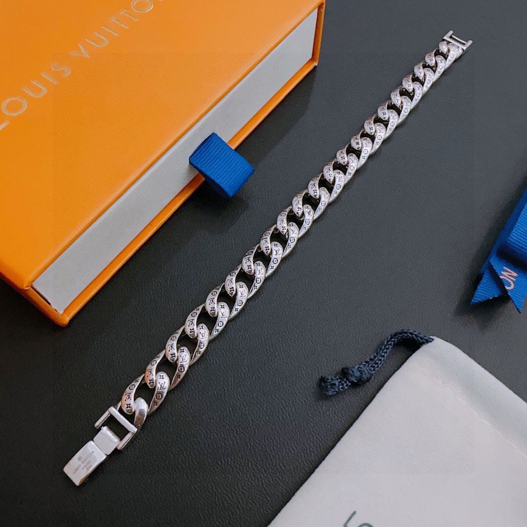lv-bracelet_32_4.jpg