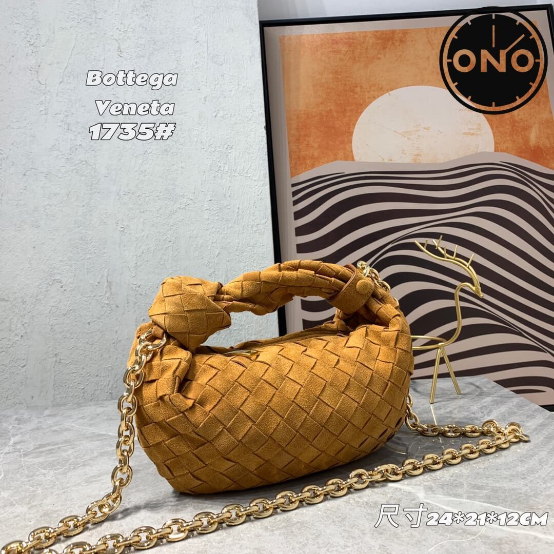 bottega_veneta_women_2_1.jpg