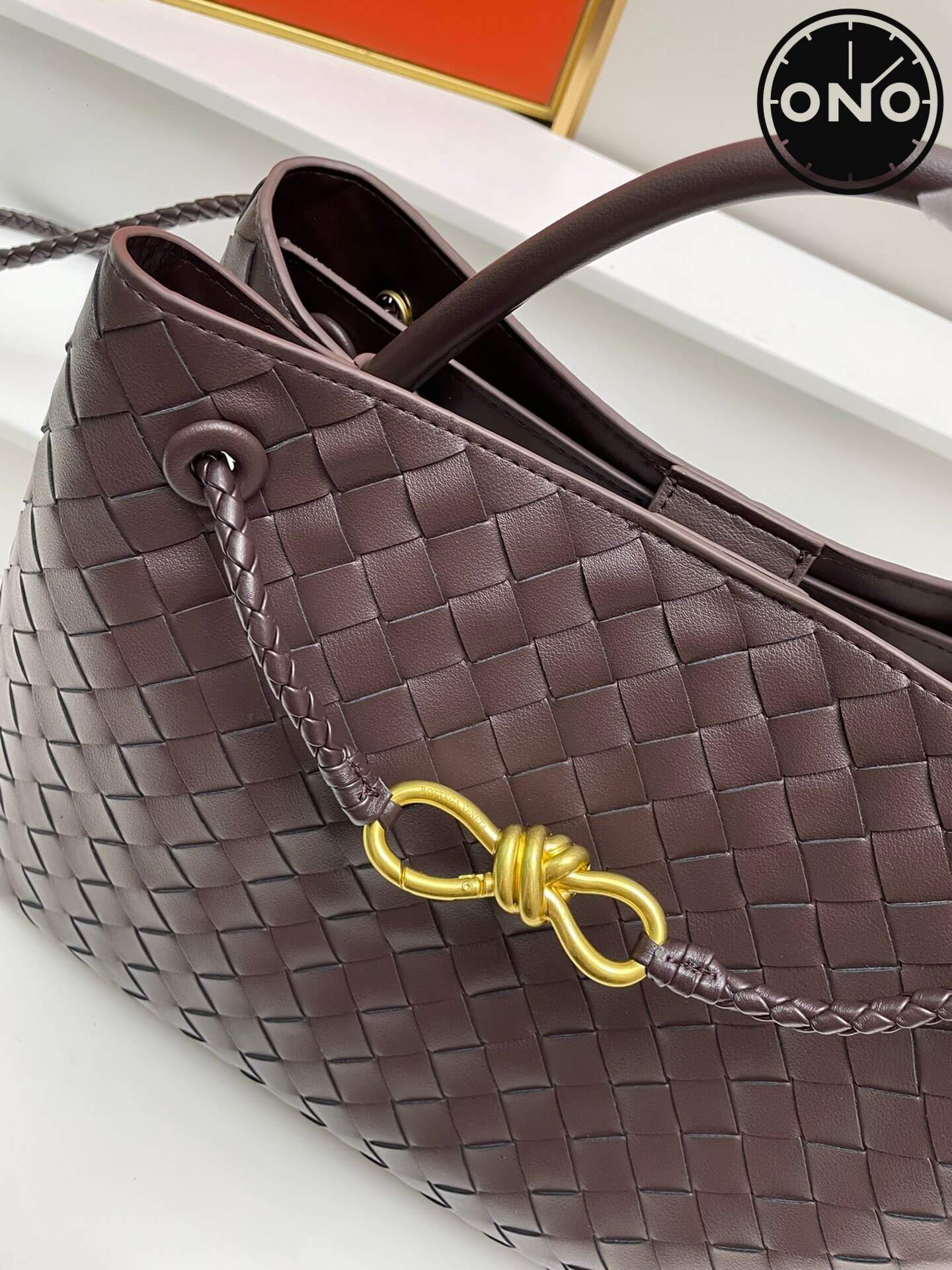 bottega_veneta_women_11_3.jpg
