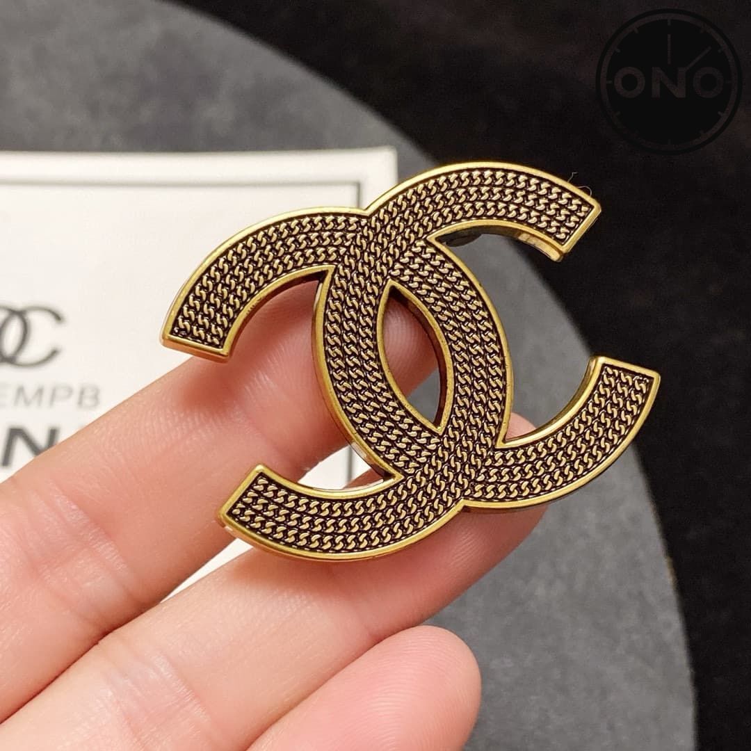chanel-brooch_18_7.jpg
