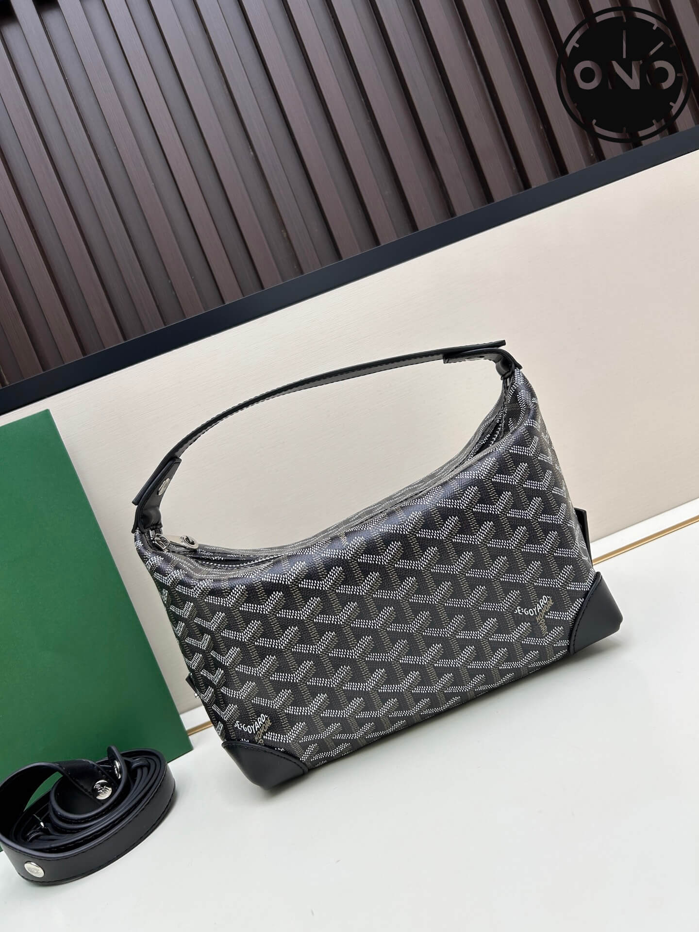 goyard_women_2_2.jpg