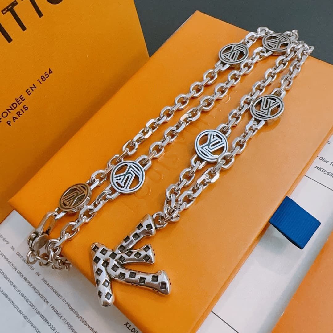 lv-necklace_59_2.jpg