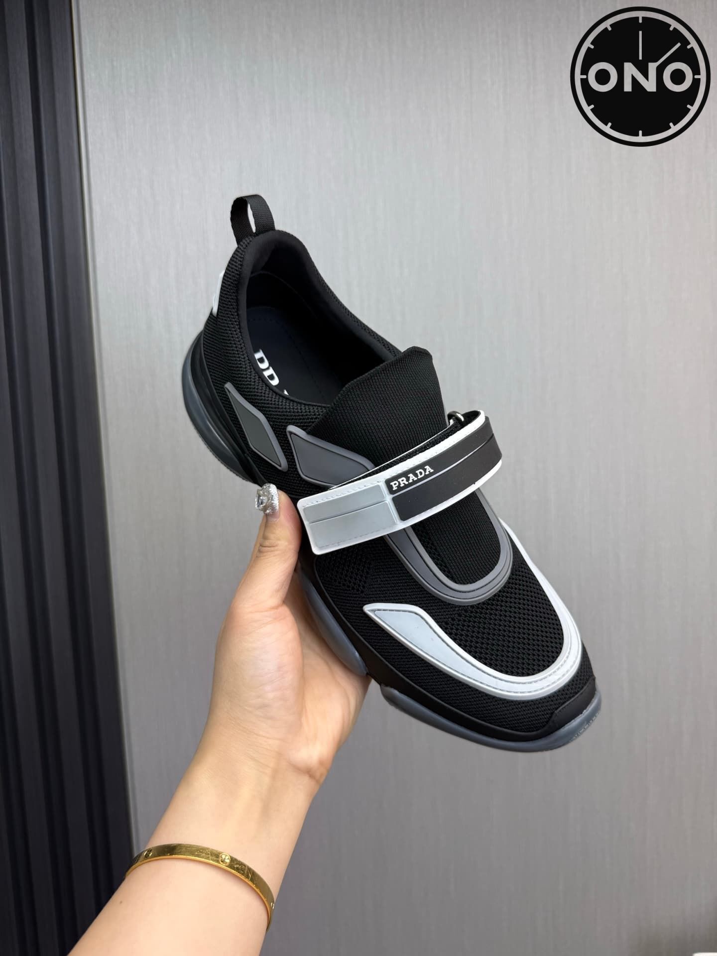 prada-sports-shoes_93_7.jpg