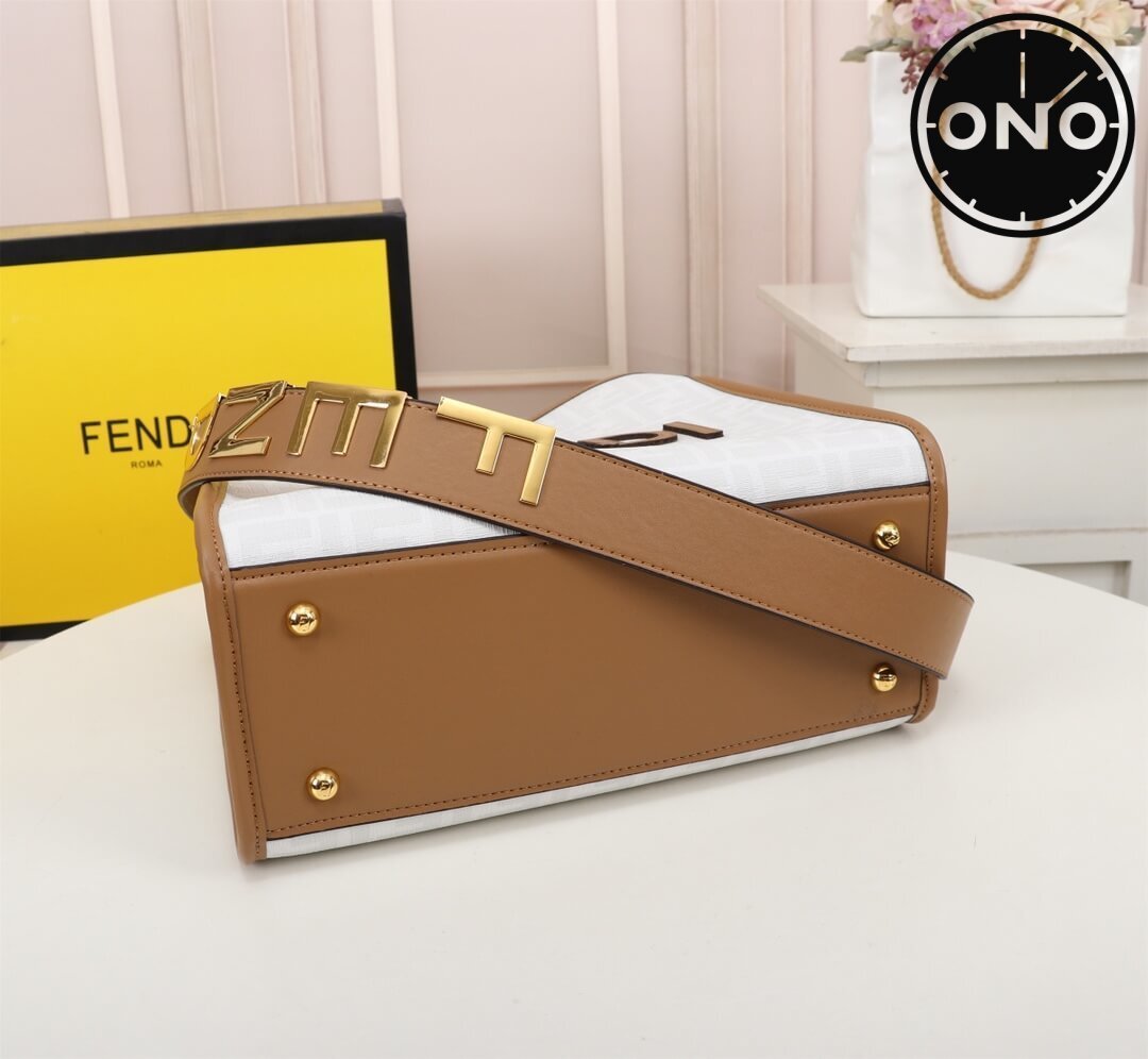 fendi_women_12_3.jpg
