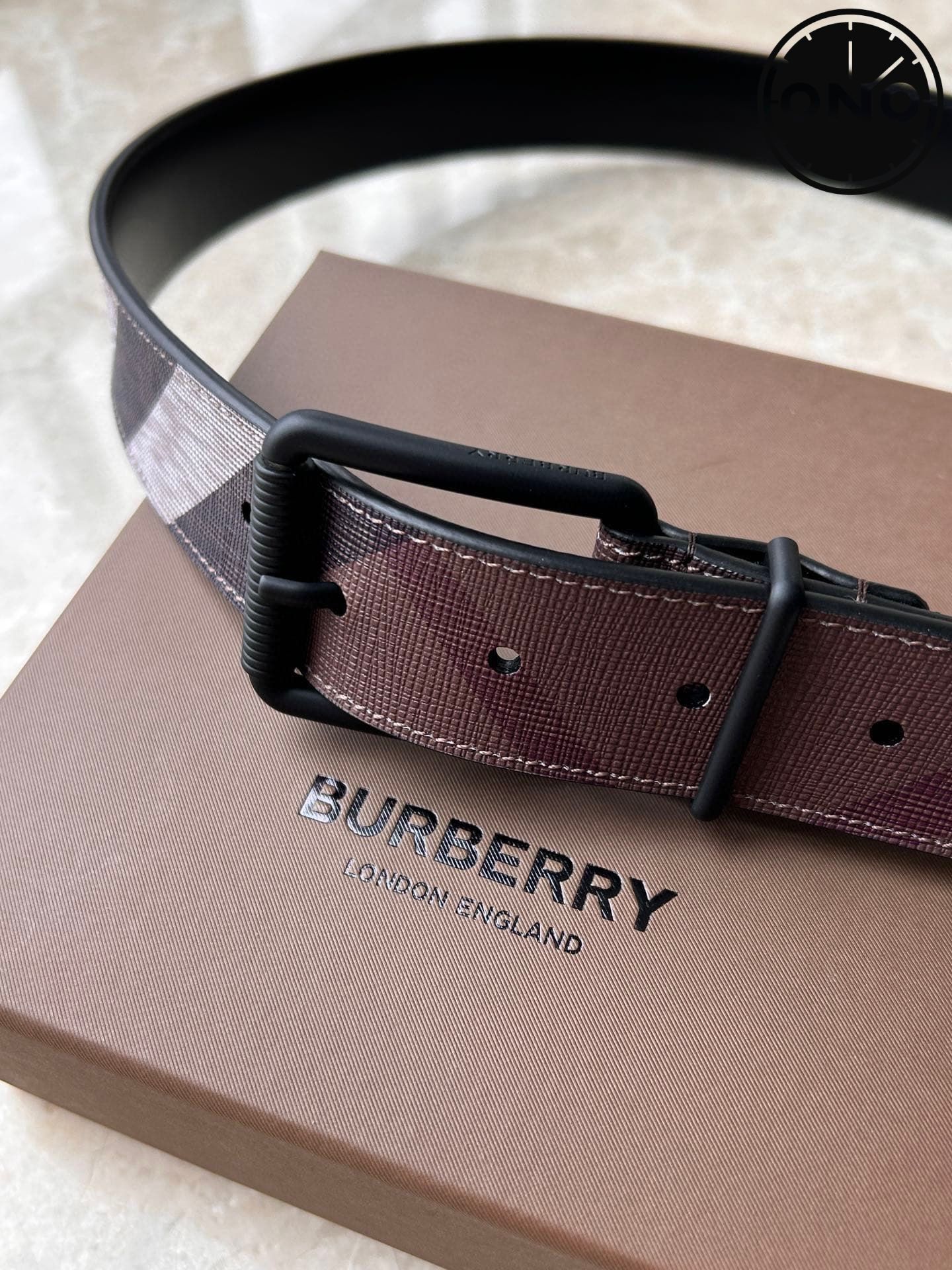 burberry_belt_137_5.jpg