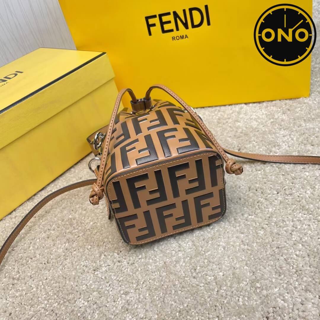 fendi_women_32_5.jpg