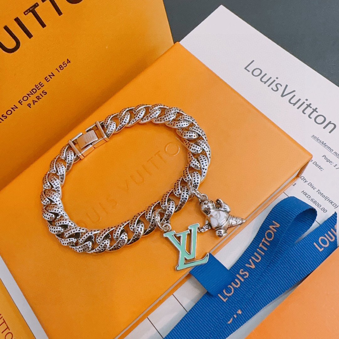 lv-bracelet_8_5.jpg