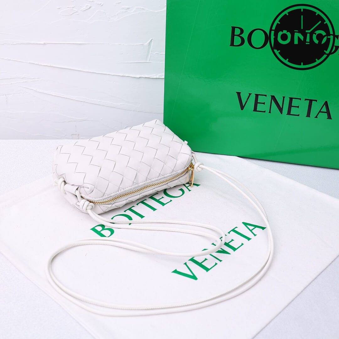 bottega_veneta_women_173_5.jpg