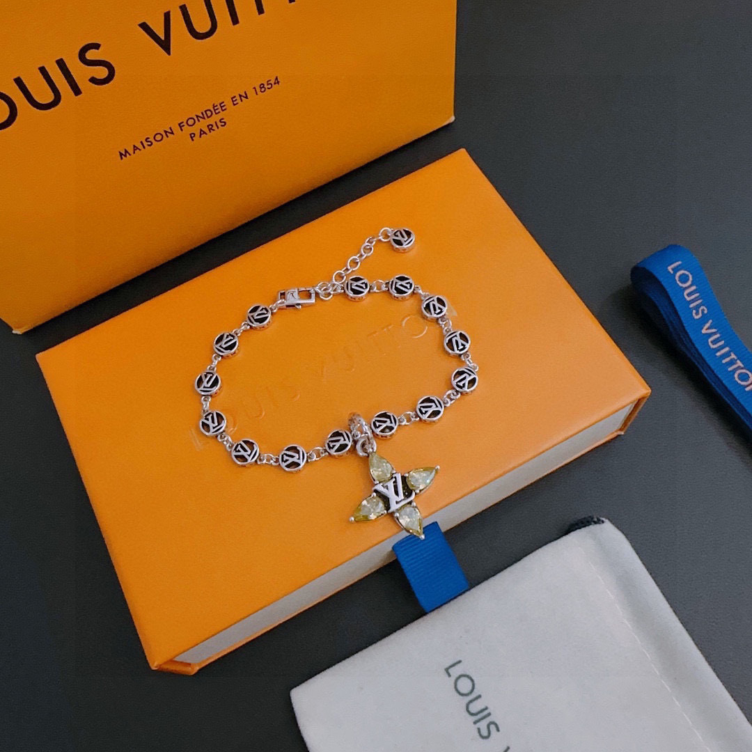 lv-bracelet_36_4.jpg