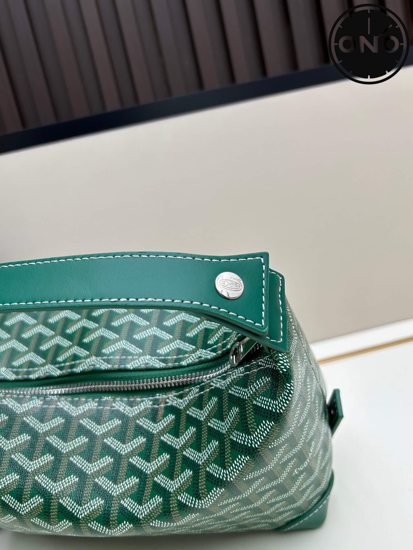 goyard_women_6_3.jpg