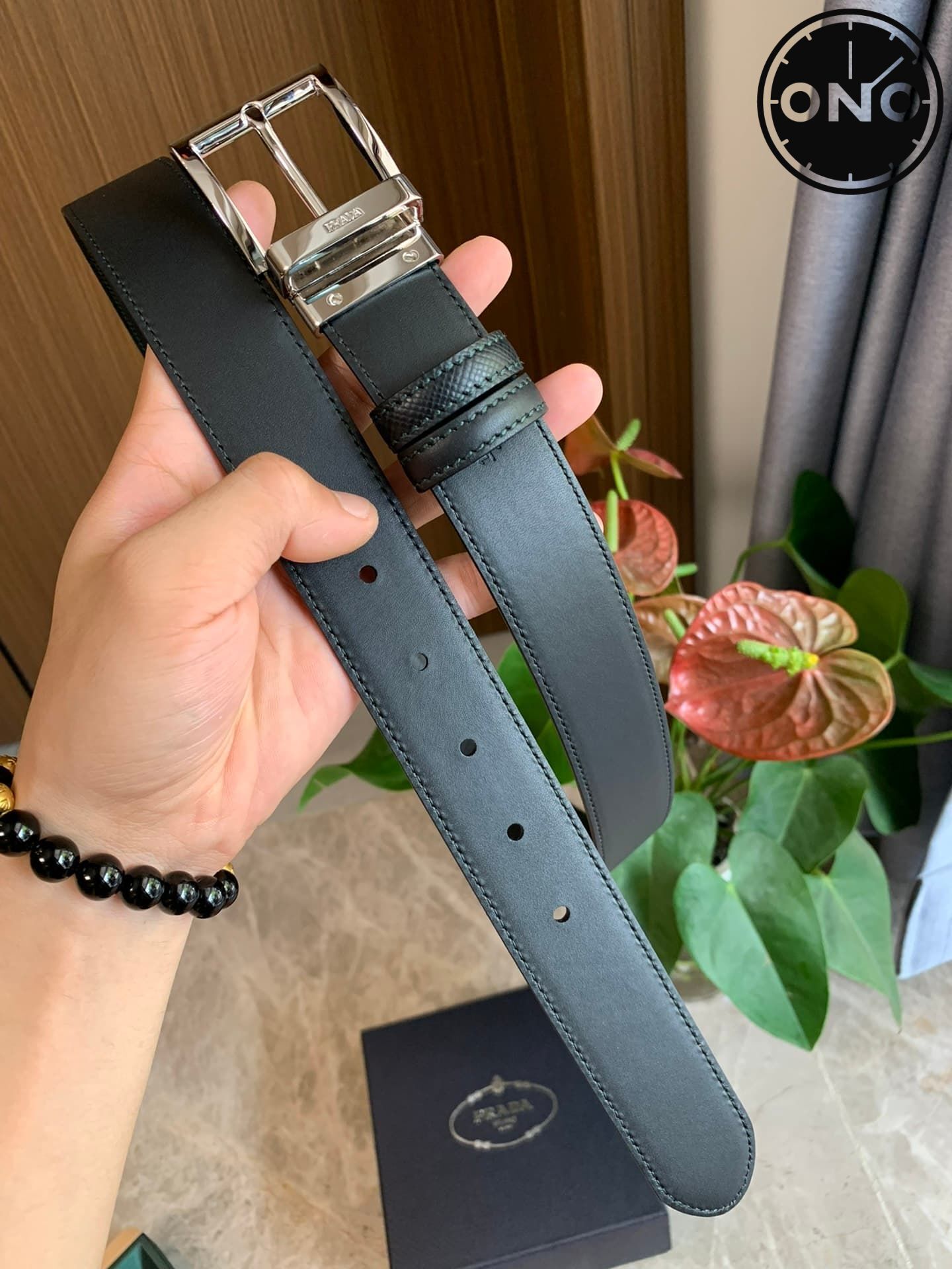 prada_belt_128_3.jpg