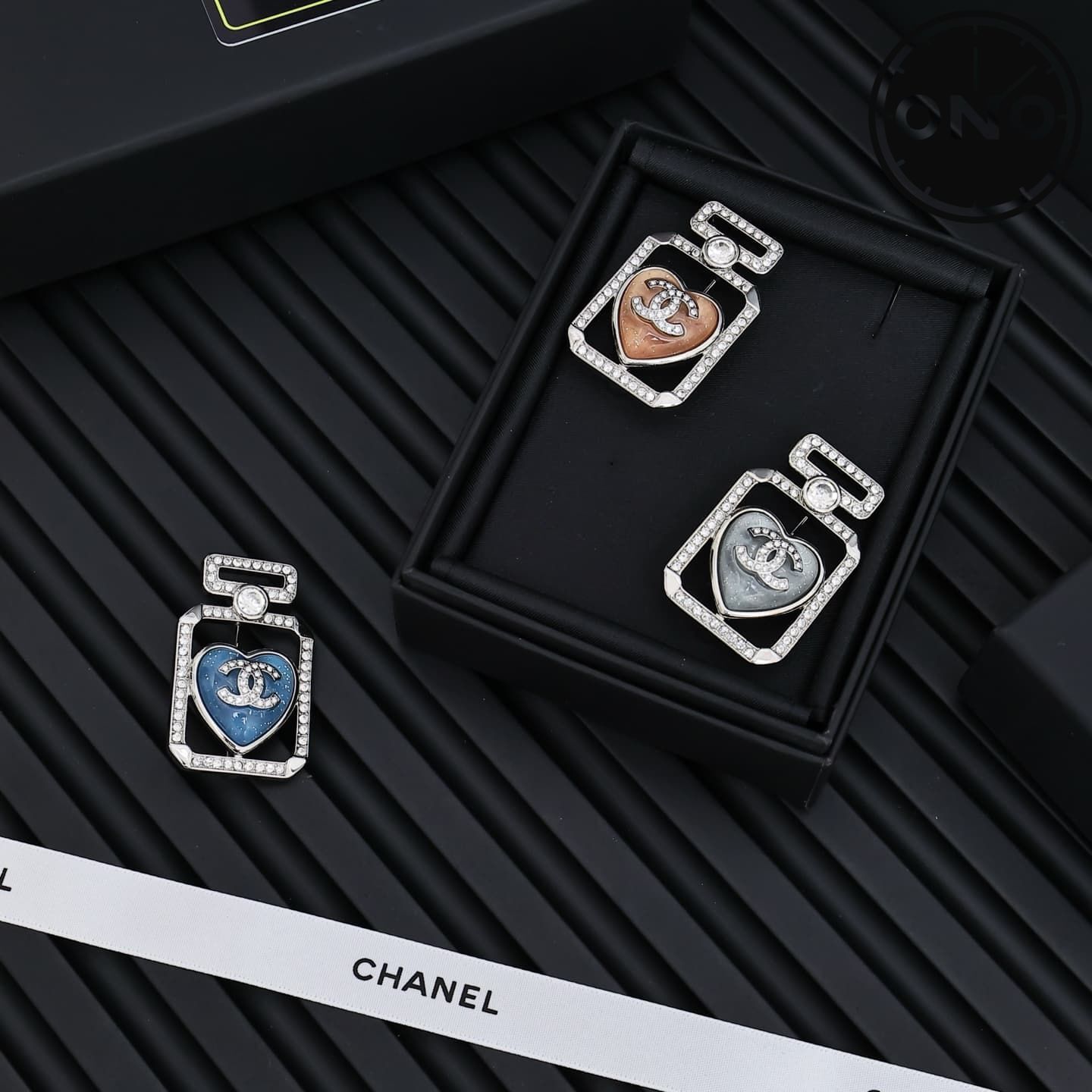 chanel-brooch_23_5.jpg
