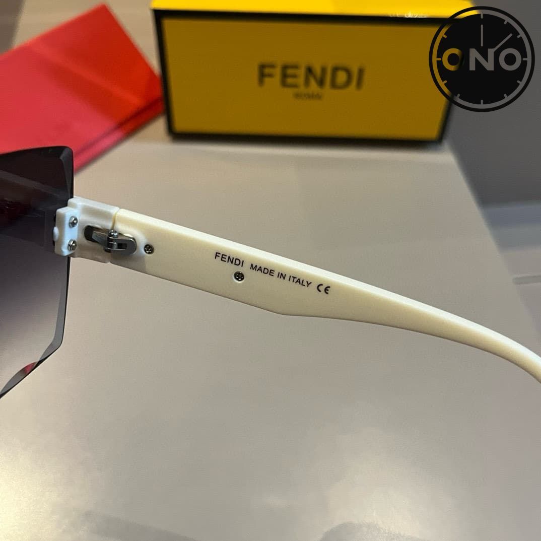 fendi-glasses_33_7.jpg