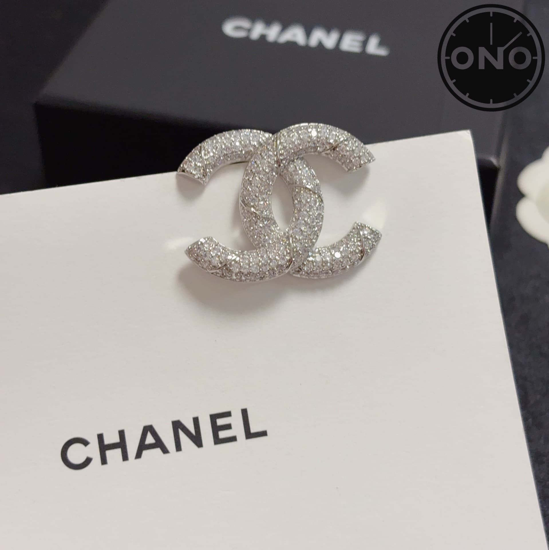 chanel-brooch_7_5.jpg