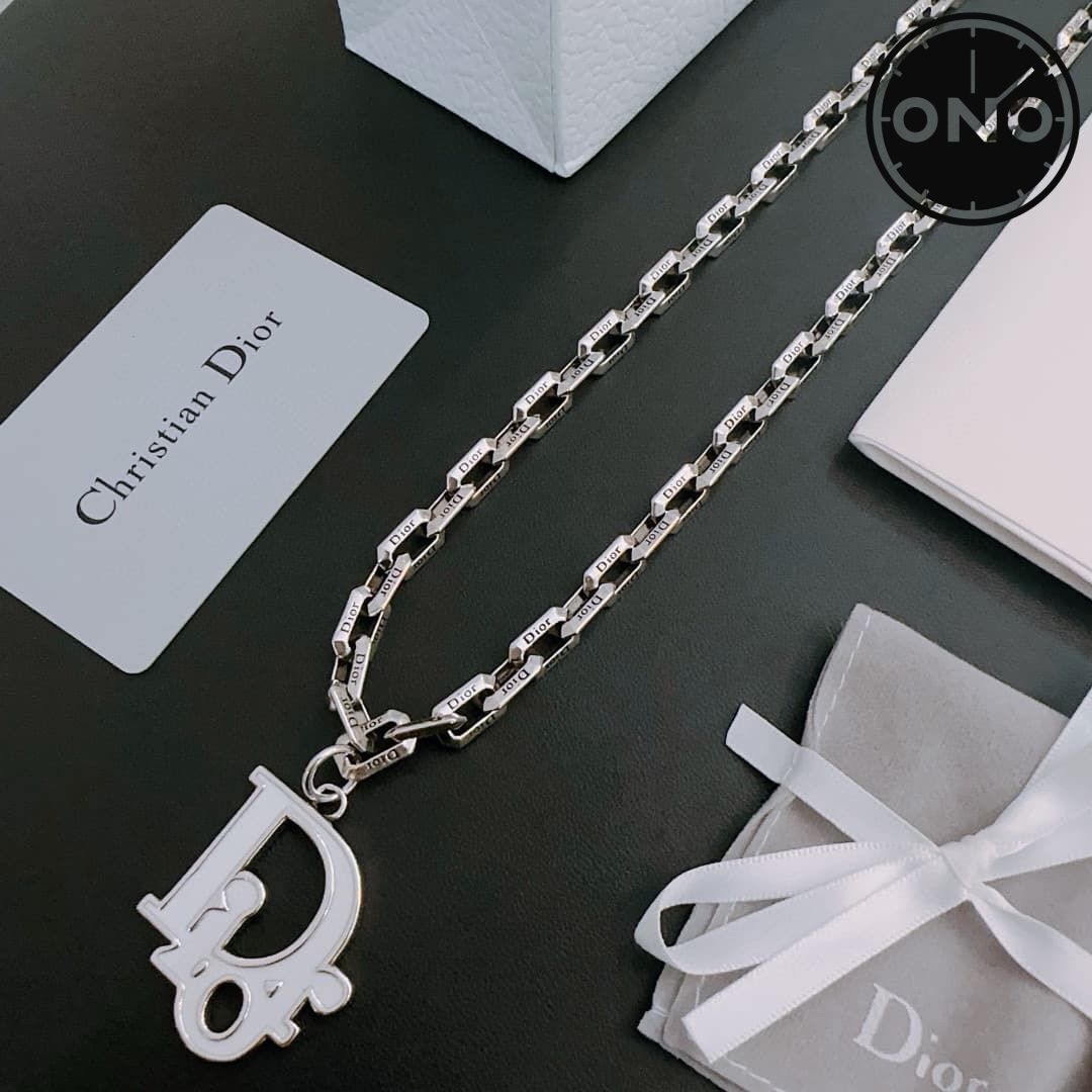 dior-necklace_122_4.jpg