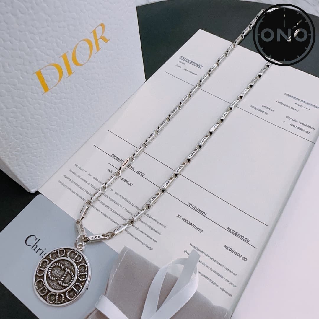 dior-necklace_64_2.jpg
