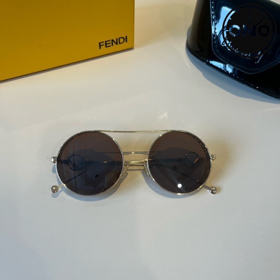 fendi-glasses_11_9.jpg