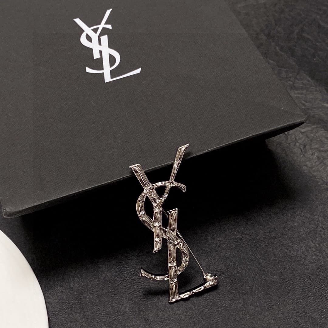 ysl-brooch_5_4.jpg