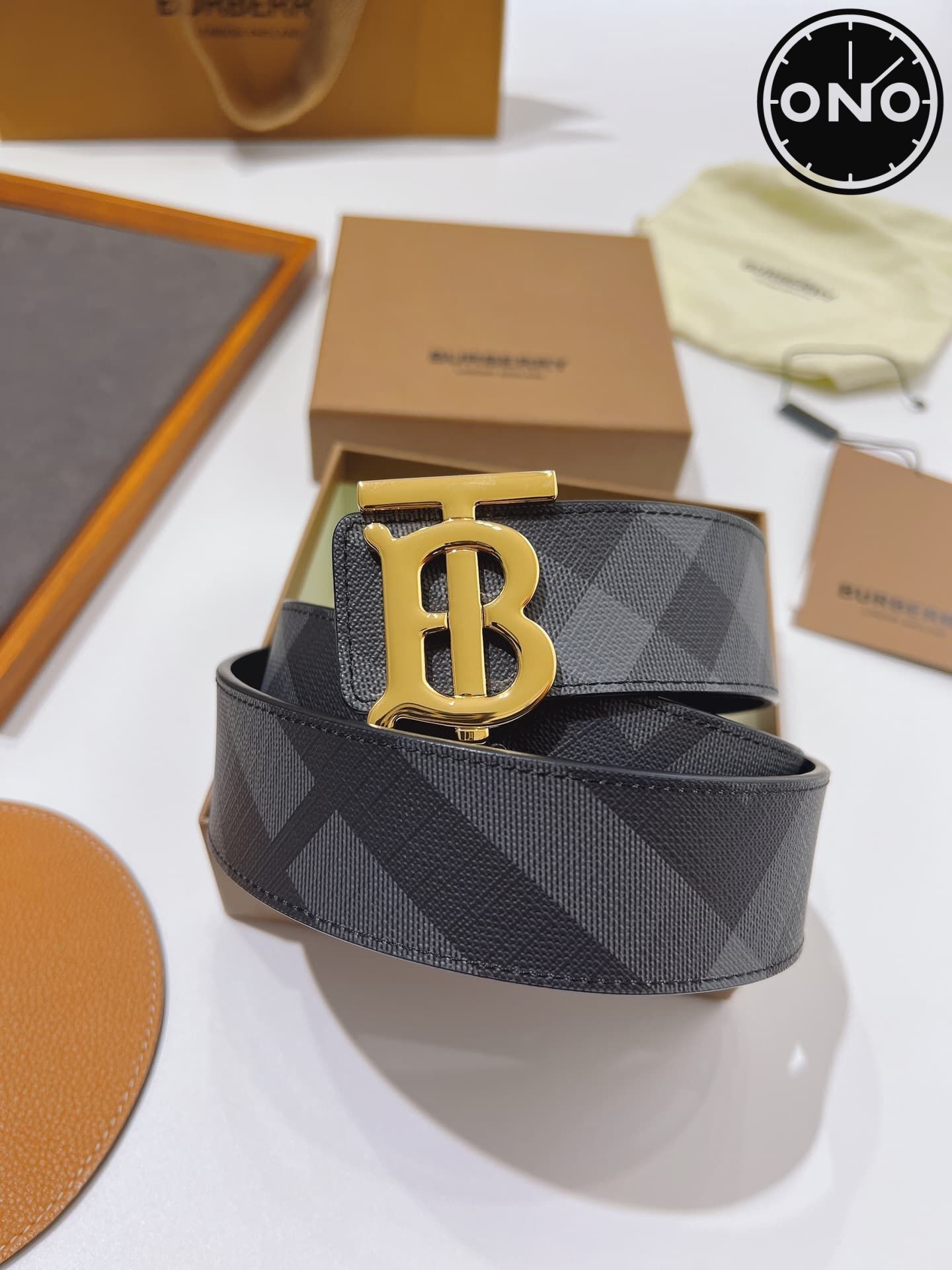 burberry_belt_148_1.jpg