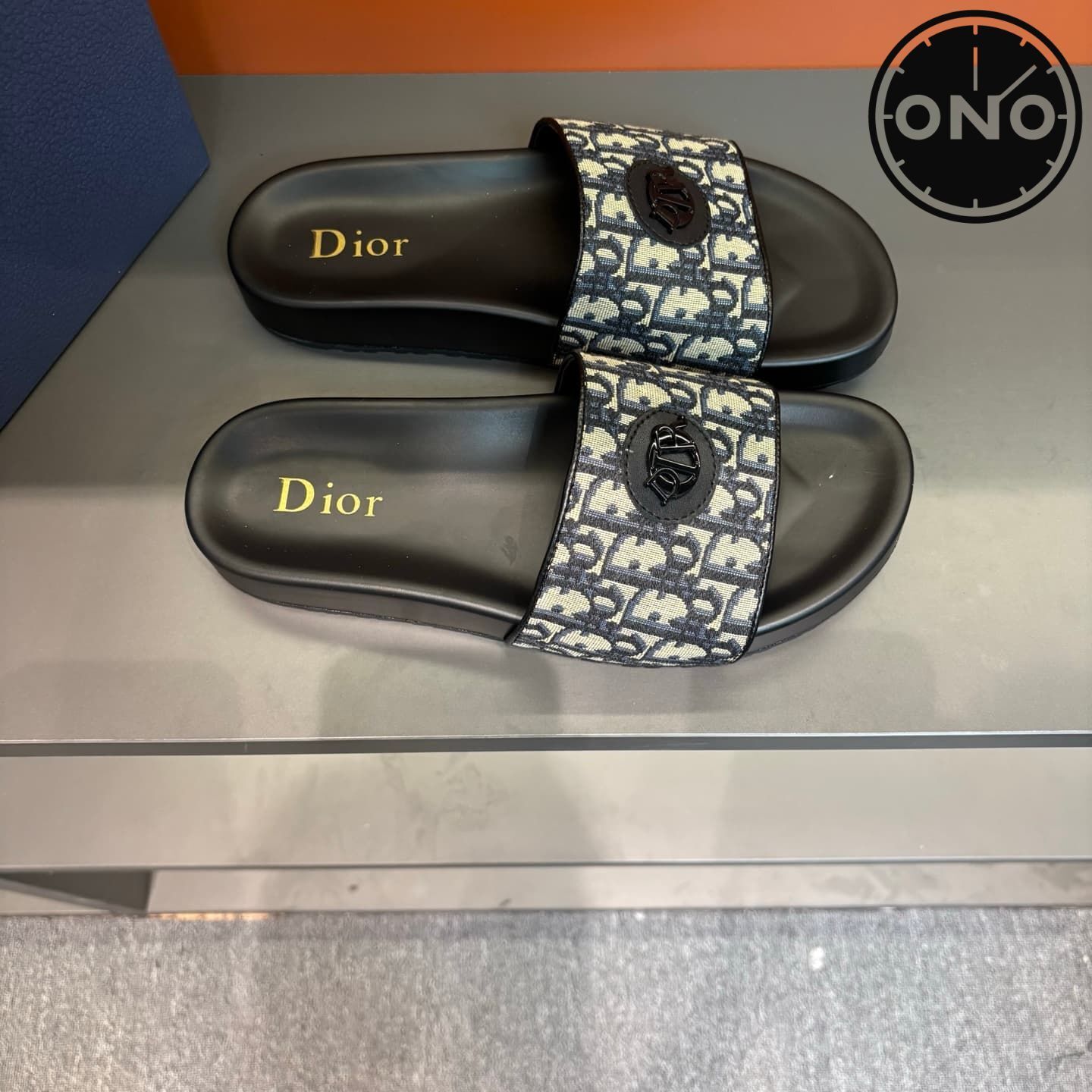 dior-slippers_32_2.jpg