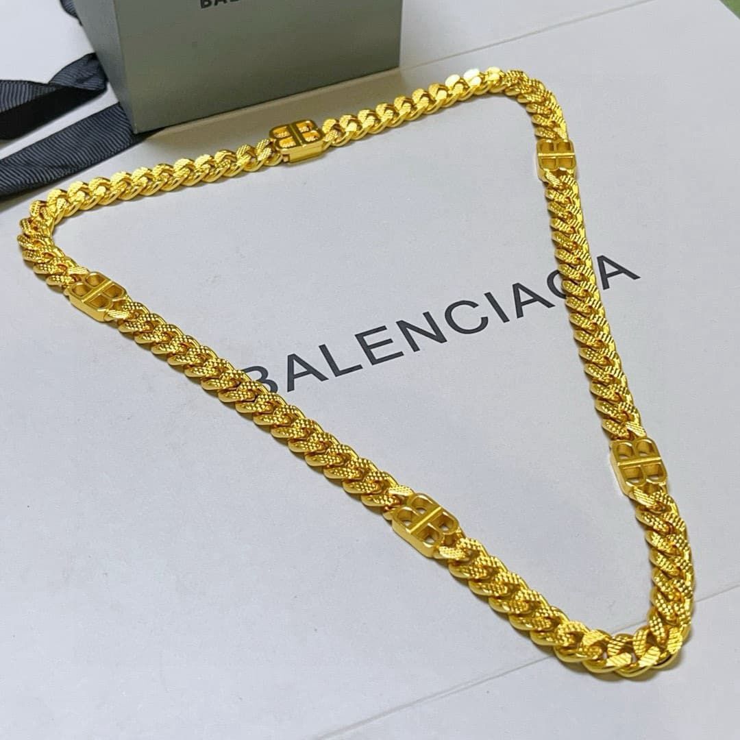 balenciaga-necklace_22_6.jpg