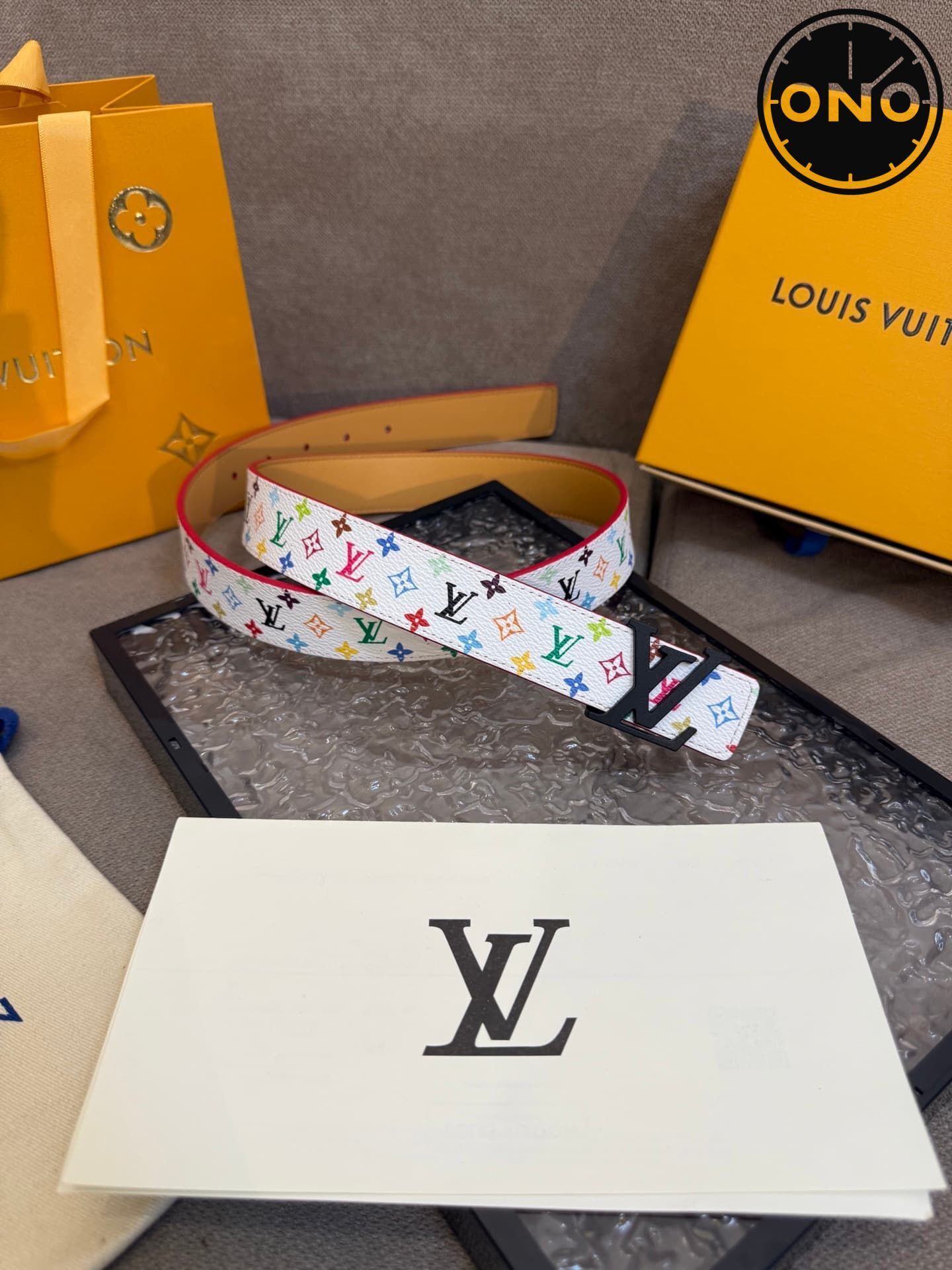 lv_belt_49_1.jpg