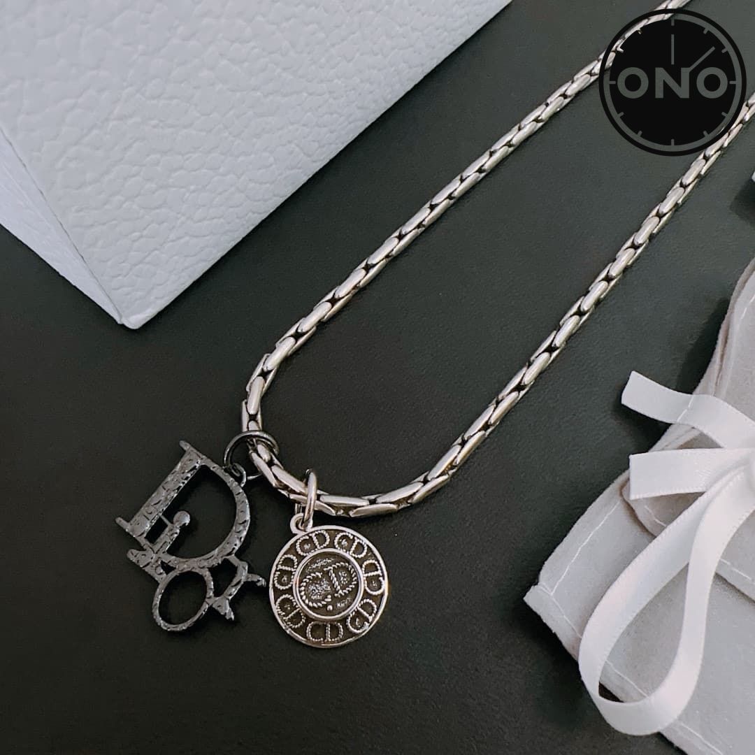 dior-necklace_86_5.jpg