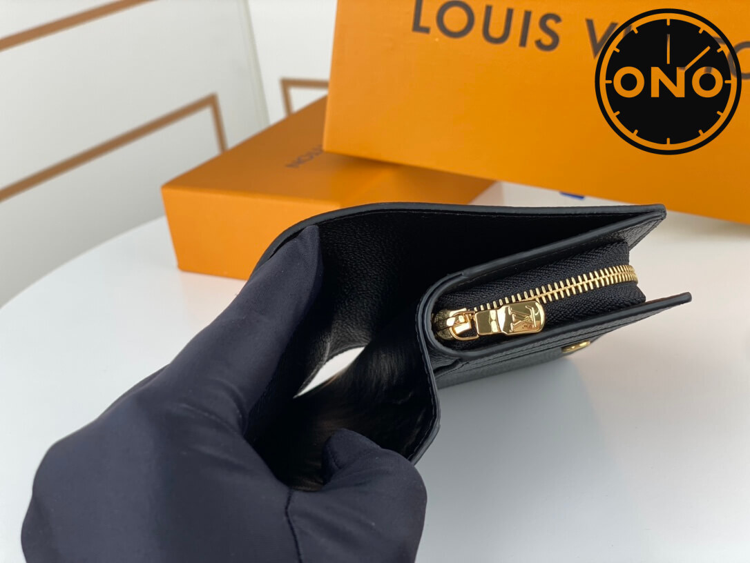lv_wallet_17_8.jpg