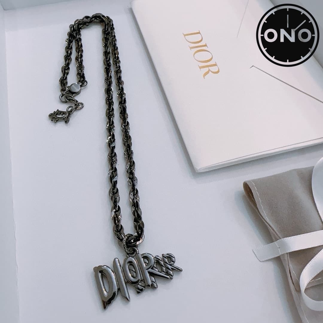 dior-necklace_107_2.jpg