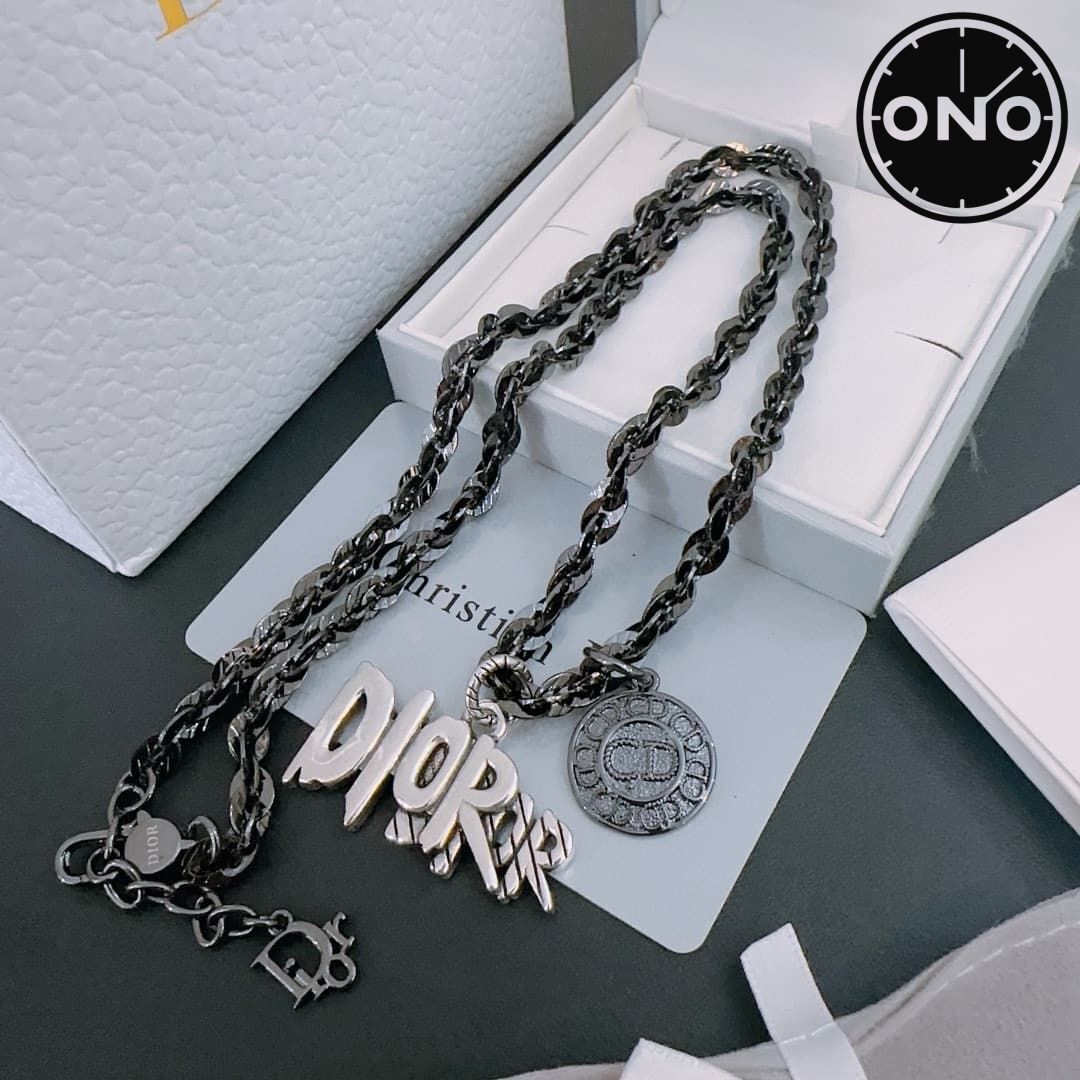 dior-necklace_84_4.jpg