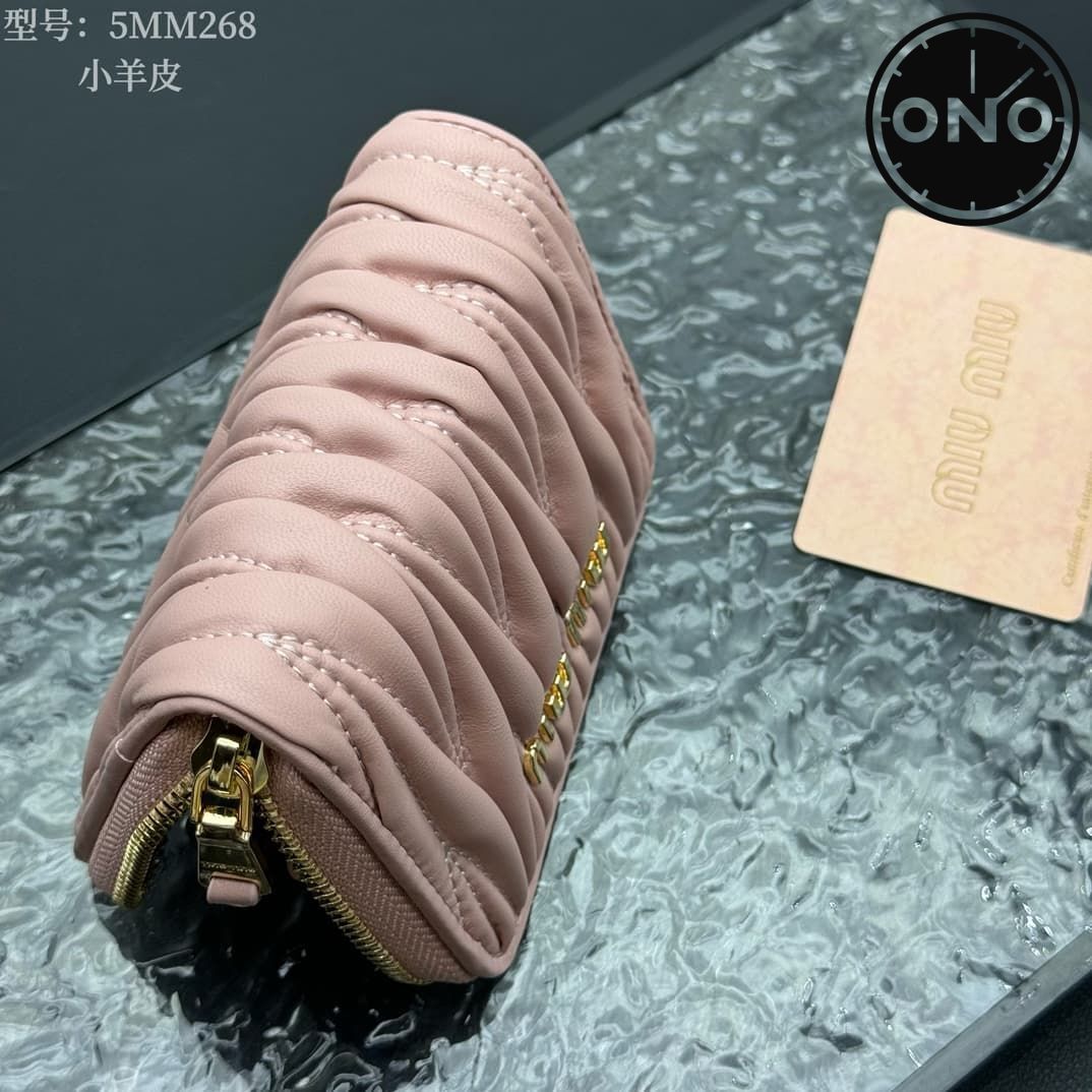 miumiu_wallet_26_7.jpg