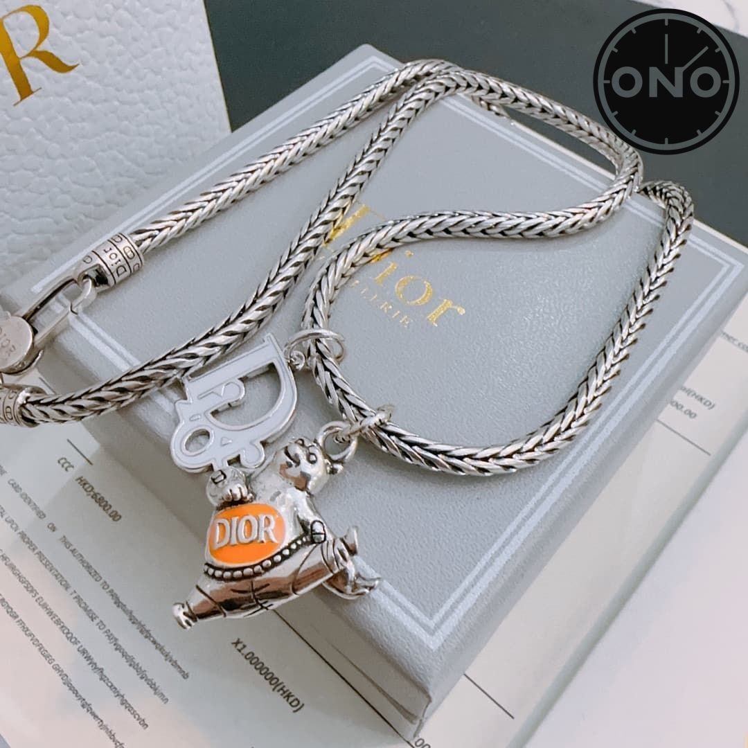 dior-necklace_57_3.jpg