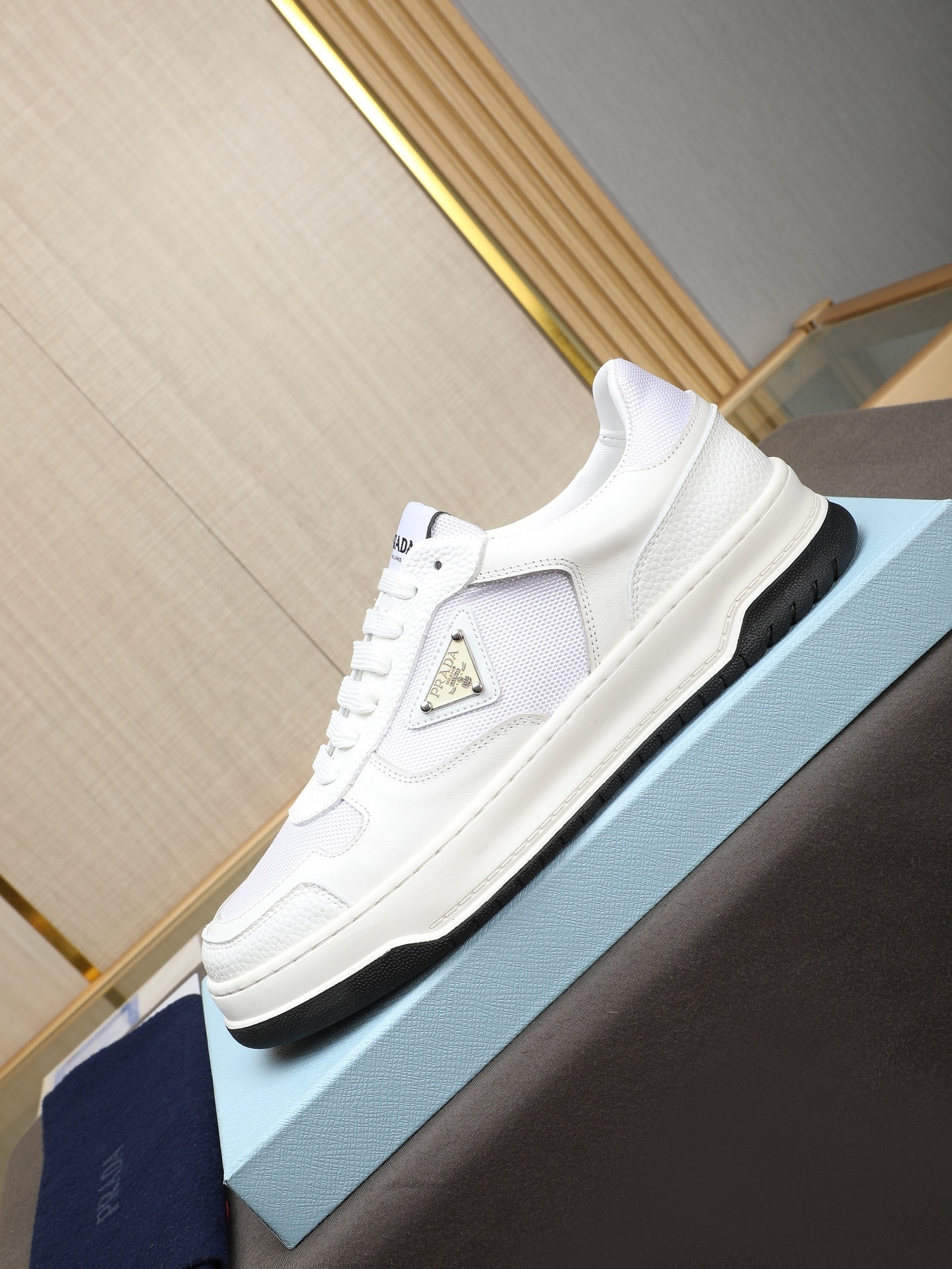 prada-casual-shoes_20_4.jpg