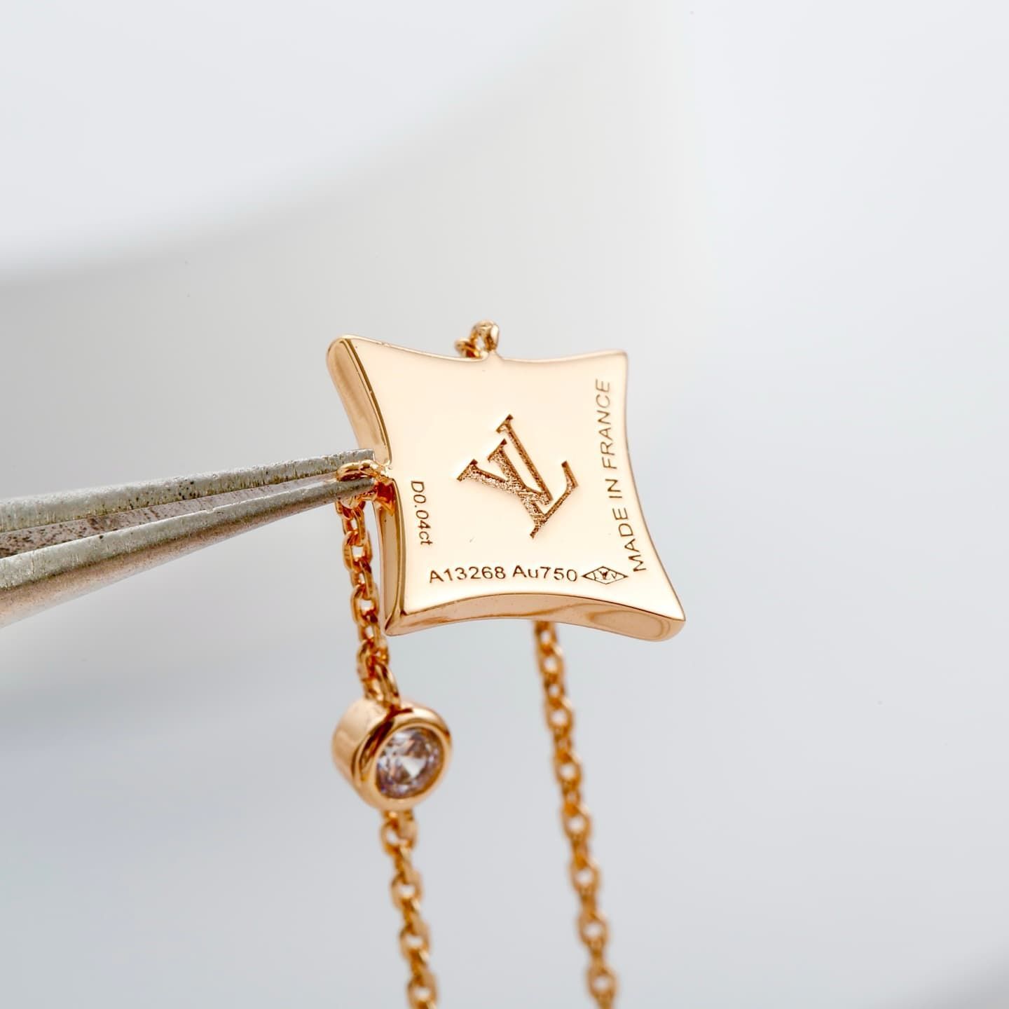 lv-necklace_33_6.jpg