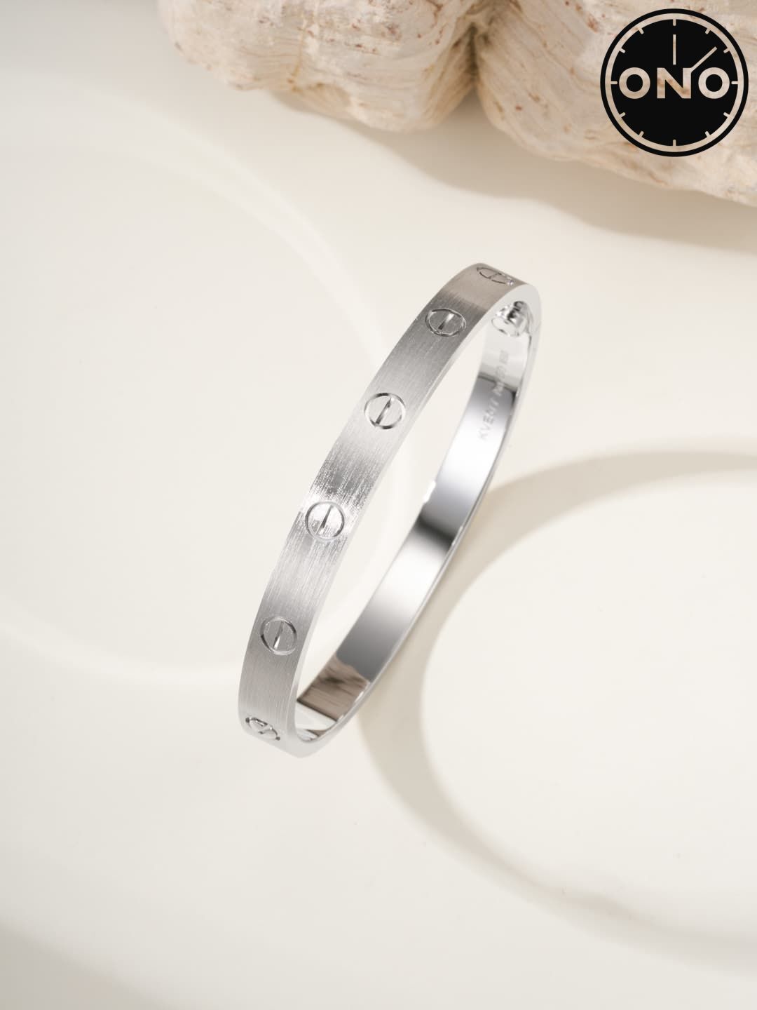 cartier-bracelet_15_3.jpg