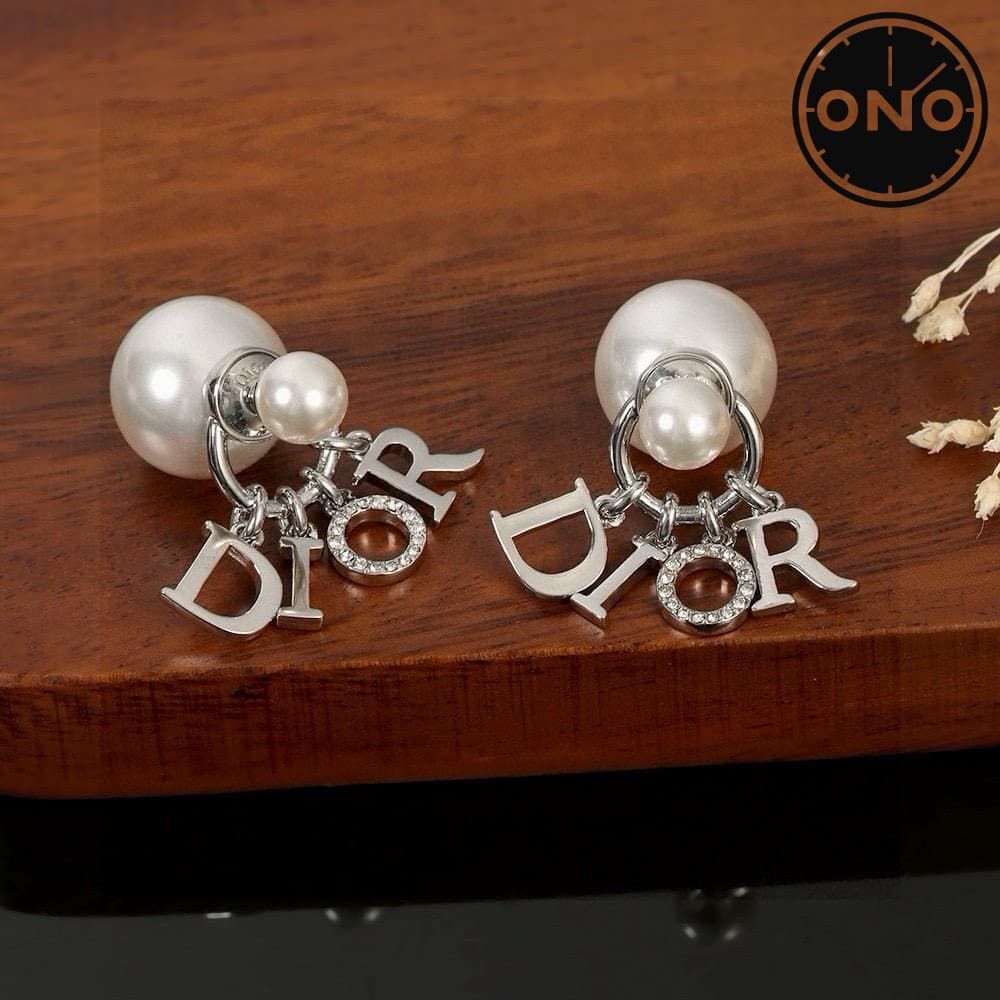 dior-earring_2_3.jpg