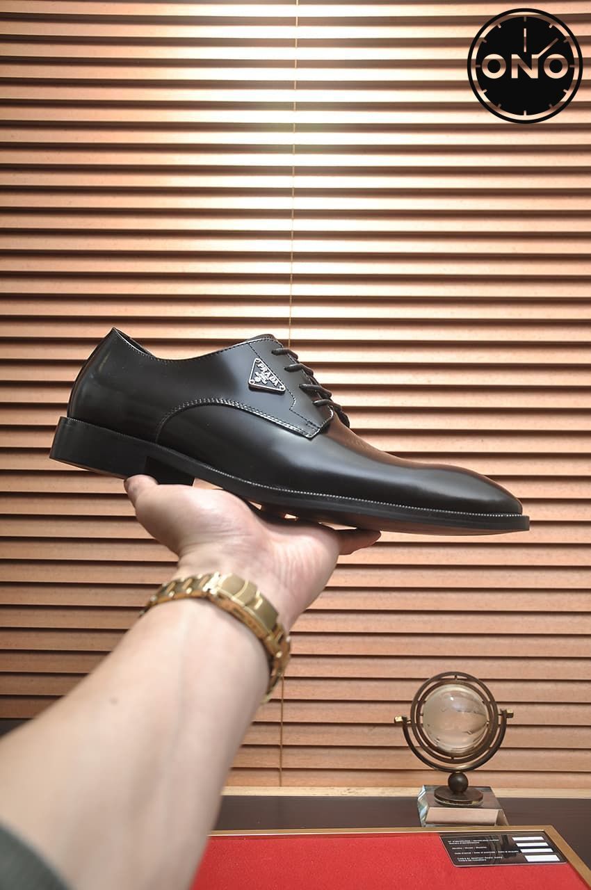 prada-leather-shoes_4_3.jpg