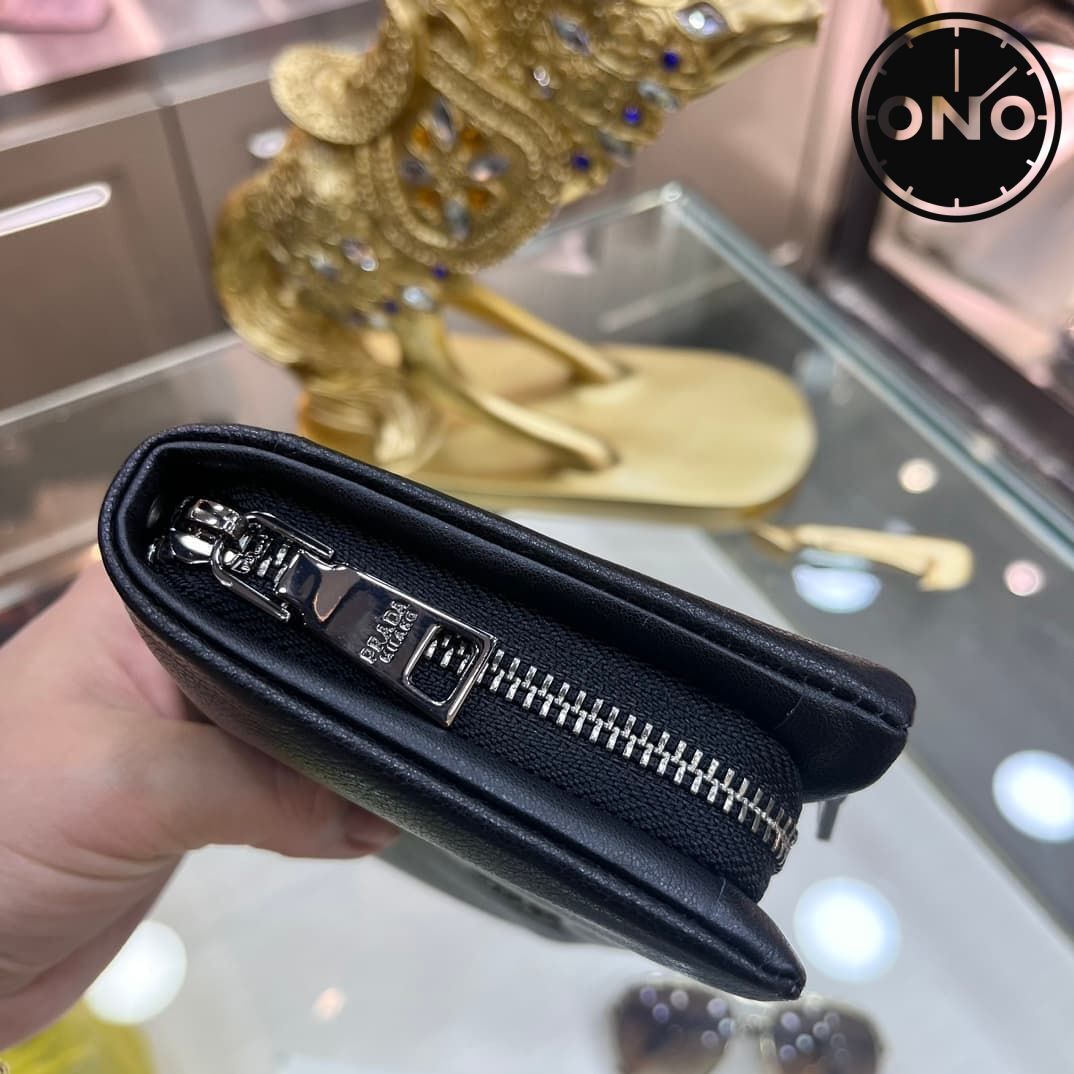 prada_wallet_23_5.jpg