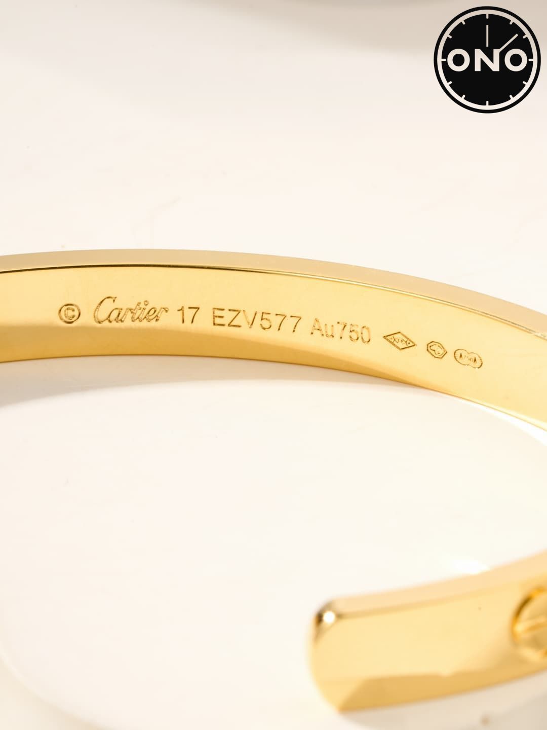 cartier-bracelet_10_9.jpg