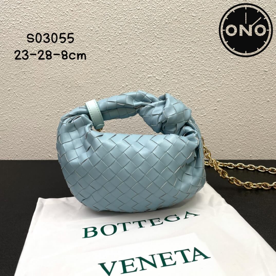 bottega_veneta_women_213_2.jpg