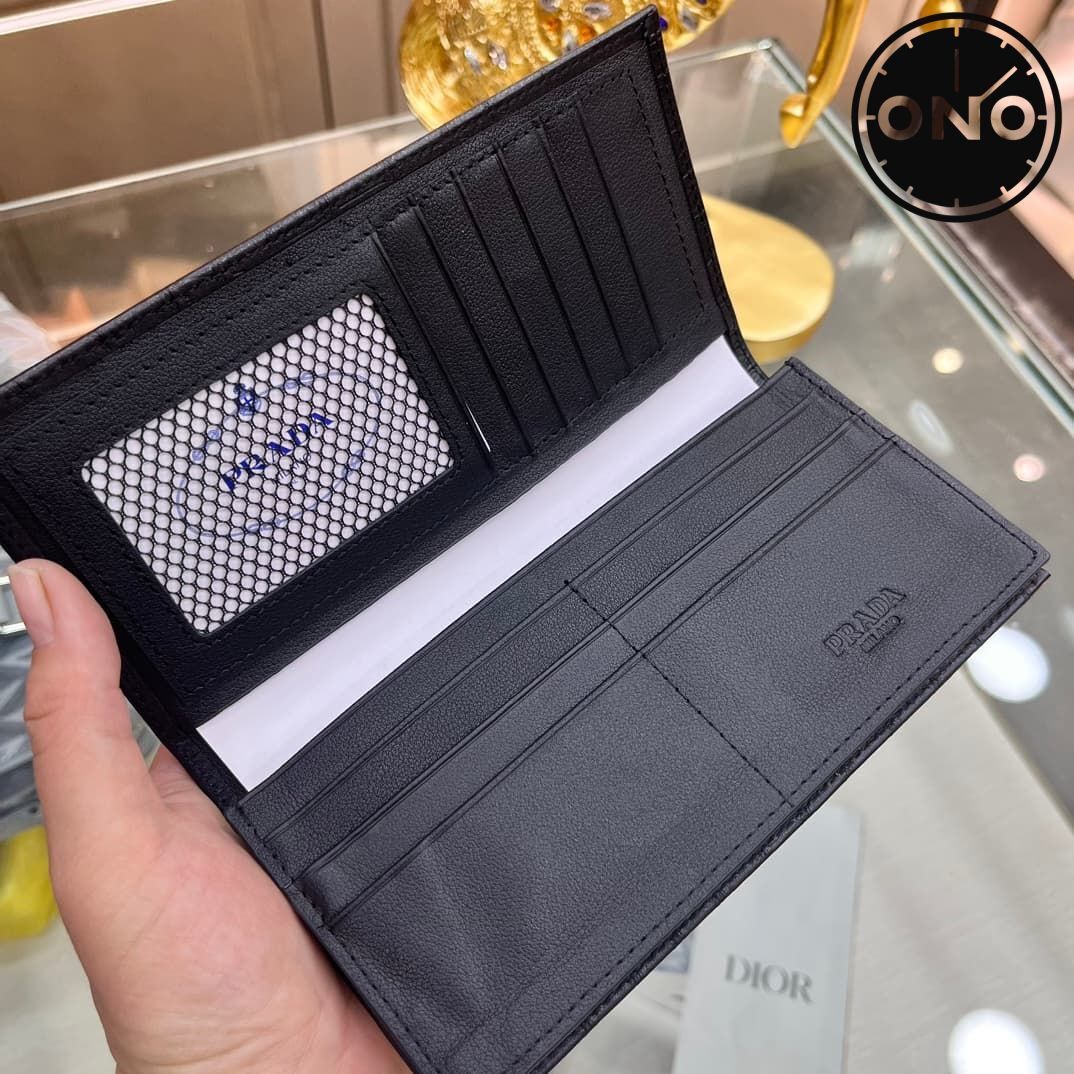 prada_wallet_21_5.jpg