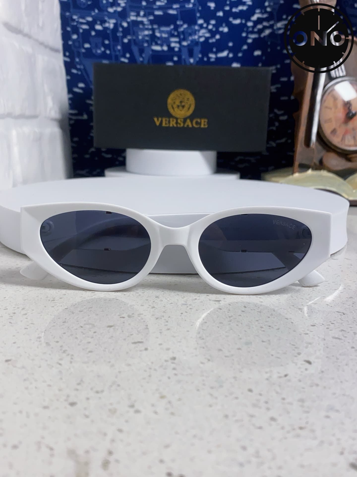 versace-glasses_19_8.jpg