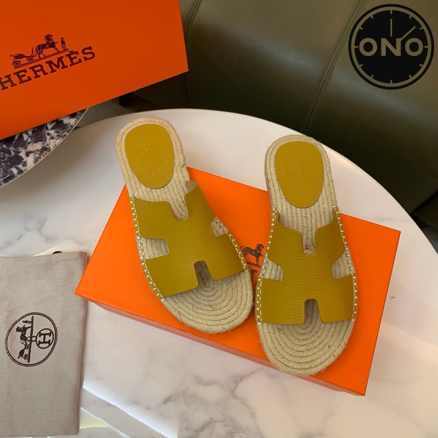 hermes-slippers_34_1.jpg