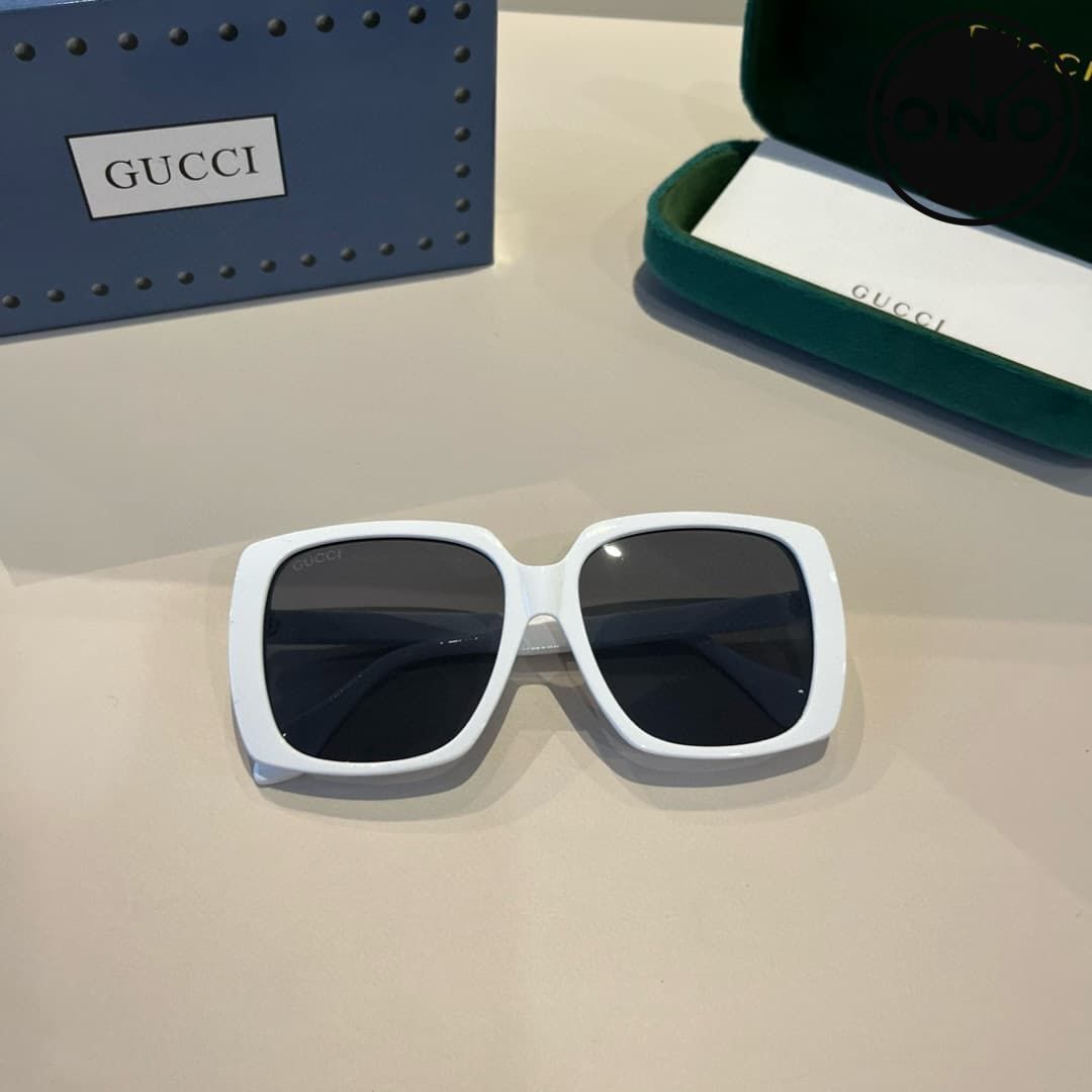 gucci-glasses_3_7.jpg