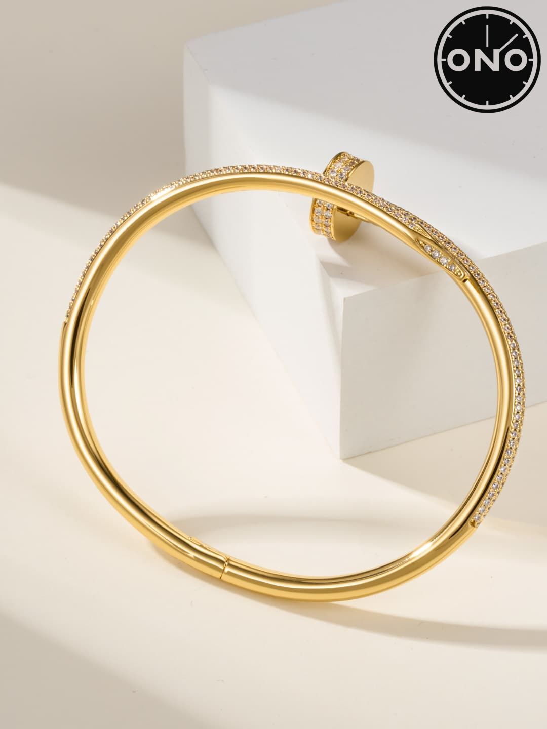cartier-bracelet_24_7.jpg