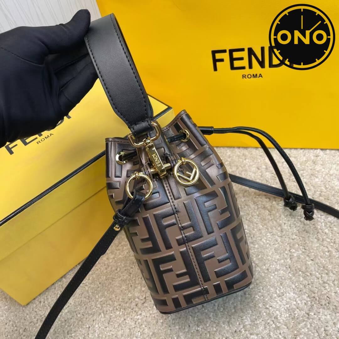 fendi_women_50_1.jpg