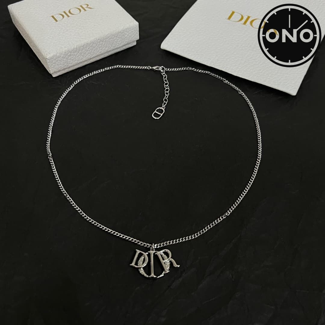 dior-necklace_68_1.jpg