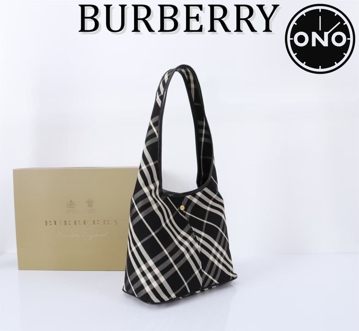 burberry_women_23_2.jpg