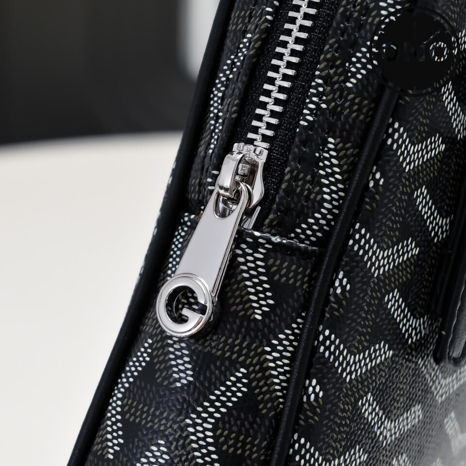 goyard_women_40_5.jpg
