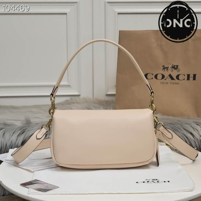 coach_women_93_1.jpg